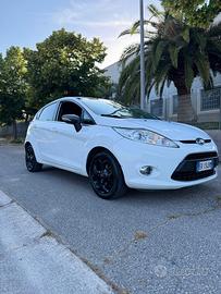 Ford Fiesta MK7 Titanium