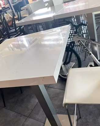 Tavolo alto bianco 70x70 cm – altezza 113 cm