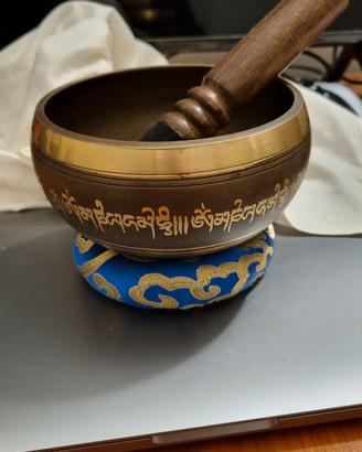 Campana Tibetana con scritte