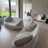 Divani ovali Désirée