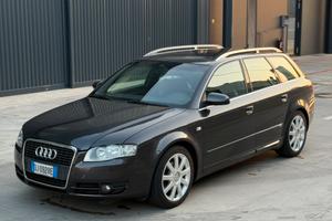 AUDI A4 2.0 TDI S-line Automatica