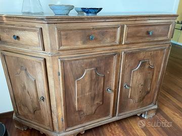 Credenza Antica in Legno Massello