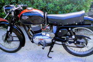 Gilera 150 sport