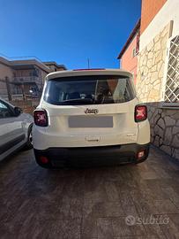 Jeep Renegade 1.6 Mjt 120 CV DDCT Longitude