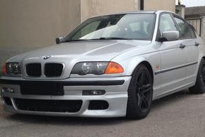 BMW 318 i