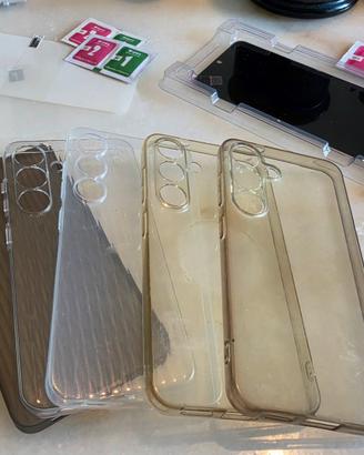 5 Cover e 3 Pellicole per Samsung s25 6.1" nuove