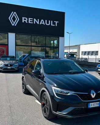 Renault Arkana Hybrid E-Tech 145 CV R.S. Line