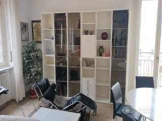 Libreria marca Saporiti