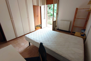 Stanza singola San Faustino per donna