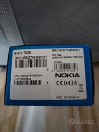 Nokia 7020