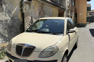 Lancia Ypsilon 1.2 Benzina