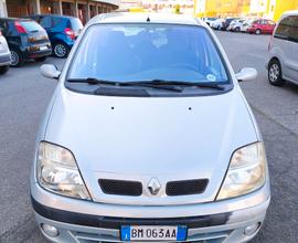 RENAULT Mégane/Scénic 1ª s. - 2001