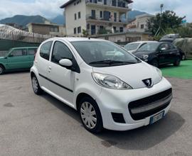 Peugeot 107 1.0 68CV 5p. Plaisir