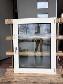 Finestra in alluminio