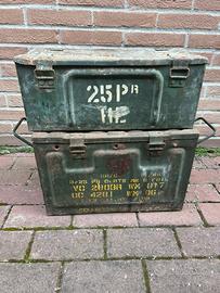 2 cassette inglesi porta munizioni seconda guerra
