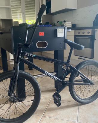 BMX RADIO BIKES REVO PRO 20"