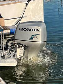 Motore fuoribordo Honda 225
