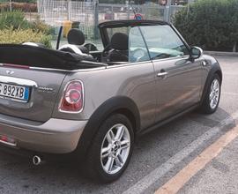 MINI Mini Cabrio (R57) - 2011