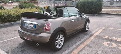 MINI Mini Cabrio (R57) - 2011