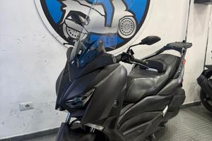 Yamaha X-Max 300