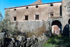 Accettiamo case in donazioni