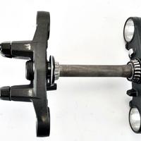 Suzuki GSX-8S 23 24 piastre forcella