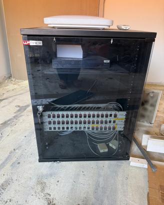 Armadio Rack a parete