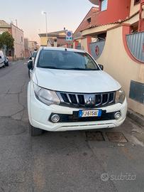 L 200 doppia cabina