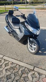 Suzuki Burgman 400 - Anno 2005 - Colore Nero