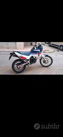 Aprilia tuareg wind 600