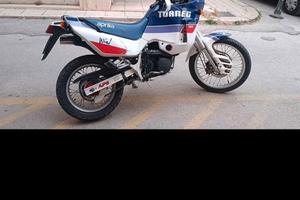 Aprilia tuareg wind 600