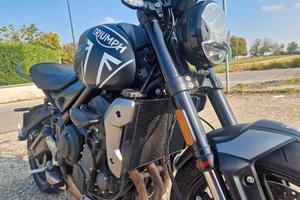 TRIUMPH TRIDENT 660 - 35KW 