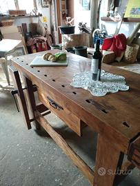 Tavolo da falegname in faggio ristrutturato