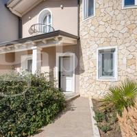 Villa Bilivelli finemente arredata