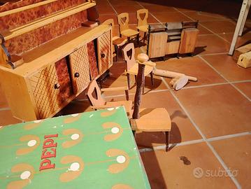 PEPI mobili casa delle bambole vintage 