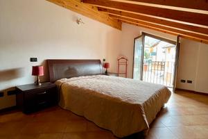 Vendita appartamento su due piani con opzione box