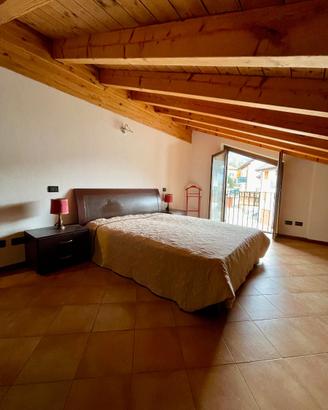 Vendita appartamento su due piani con opzione box