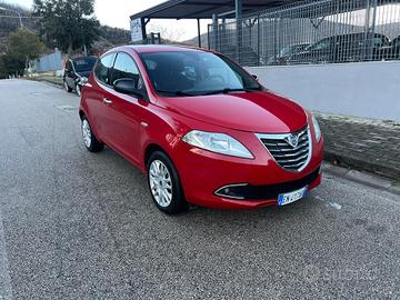 Lancia Ypsilon 1.2 GPL Ecochic Gold 2012
