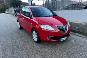 Lancia Ypsilon 1.2 GPL Ecochic Gold 2012
