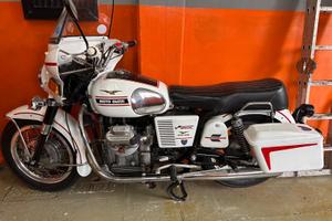 Moto Guzzi V7 - 1971