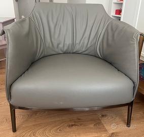 Poltrona Frau Archibald originale grigia