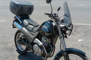 Honda SLR 650 moto A2 enduro naked scrambler 