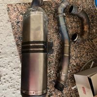 Scarico completo akrapovic