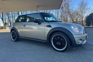 MINI Cooper 1.6 16V Cooper Chili GPL