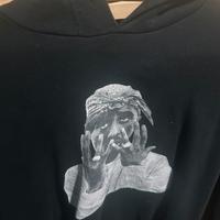 Felpa con cappuccio (Nera con 2Pac)