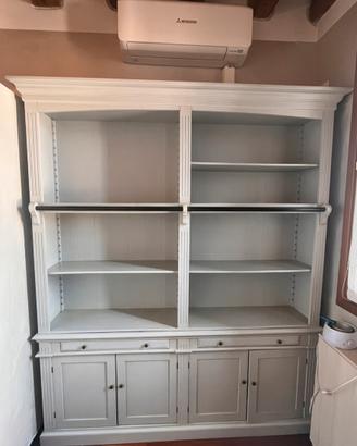 Mobile libreria/credenza in legno – stile classico