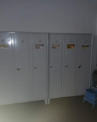 armadietti spogliatoio