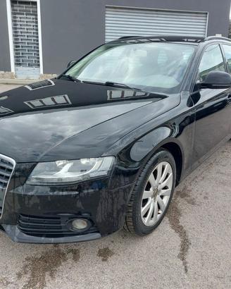 AUDI A4 Avant 2.0 TDI 143 CV F.AP. multitronic