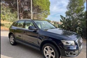 Audi Q5 2000 diesel 4 × 4 170 cavalli