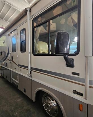 Winnebago sightseer 30b